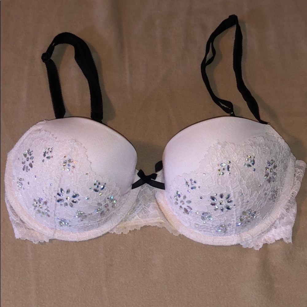 NWOT VS Push Up Bra